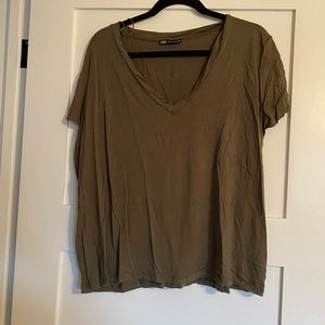 Zara green vneck